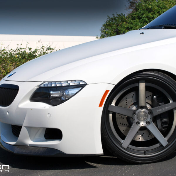 BMW M6-Rennen R5 X concave_1